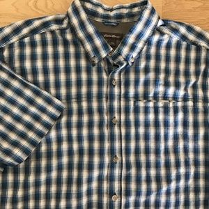 Eddie Bauer short sleeve shirt. Size XL/Tall
